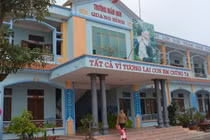 Chuyện lạ lùng trường mầm non thuê thầy đuổi vong