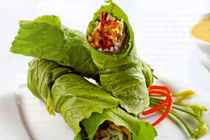 Món ngon cuối tuần: Bò cuốn lá cải đơn giản ngon miệng