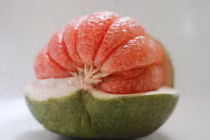 Cách chọn bưởi da xanh giòn ngọt, không bị khô