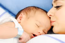 Tuyệt chiêu giảm đau núm ti khi cho con bú