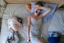 Ảnh một ngày bận rộn khủng khiếp của bà mẹ bỉm sữa