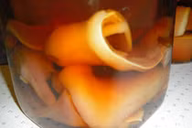 Tự làm tai lợn ngâm giấm chua giòn