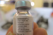 Bé trai tử vong sau tiêm Quinvaxem có thể do cơ địa