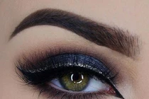 Bắt kịp xu hướng kẻ mắt hot nhất mùa hè 2017