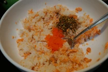 Món vỏ bưởi om ruột cá trứng tôm lạ nhất quả đất