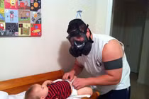 Chùm ảnh bố chăm con bá đạo nhất quả đất