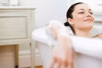 6 cách giúp bà bầu giải nóng ngày Tết