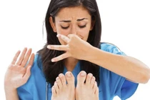 2000 đồng khử mùi hôi chân như chuột chết trong nháy mắt