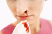 Dấu hiệu ung thư dễ bị bỏ qua vì tưởng bệnh vặt