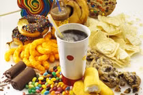 5 món ăn cần tránh cho bé ăn khi bị sốt