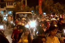  Hai “hot girl” Huế thách đánh nhau làm náo loạn thành phố