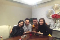 Lộ ảnh Cường Đô la - Hạ Vi ôm nhau thắm thiết năm mới