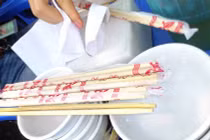 Cách phát hiện đũa dùng một lần ngậm hoá chất