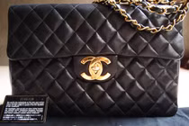 Cách đơn giản phân biệt túi Channel hàng xịn và hàng giả