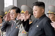 Ông Kim Jong-un nhận bằng tiến sĩ danh dự