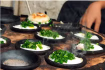 Độc đáo món bánh căn Nha Trang