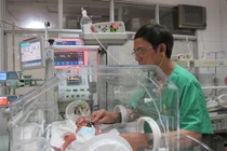 Những ca mổ cấp cứu ly kỳ nhất năm 2016