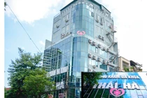 Điểm mặt PK có bác sĩ TQ bị sờ gáy gần đây