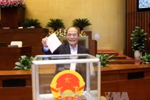 Ông Nguyễn Sinh Hùng làm Chủ tịch Hội đồng bầu cử Quốc gia