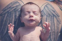 Chùm ảnh mê hồn bé yêu bên ông bố xăm trổ đẹp trai 