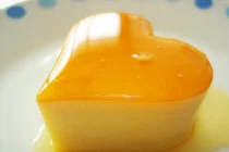 Cách làm bánh flan sữa tươi thơm ngon, béo ngậy