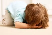 Tuyệt chiêu dụ trẻ ăn vạ nín ngay lập tức