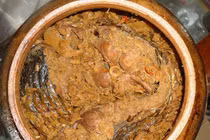 Thưởng thức cá kho tự nhiên đặc sản làng Vũ Đại