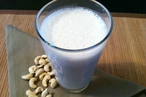 Kéo dài thời gian làm chuyện ấy bằng đồ uống dễ làm