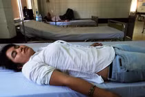 Chống tiêu cực: Sau vinh danh là... đuổi việc