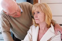 Dấu hiệu bố mẹ bạn bị sa sút trí tuệ nghiêm trọng