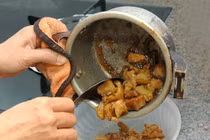 Dễ chết vì ung thư nếu nấu ăn bằng nồi nhôm sai cách 