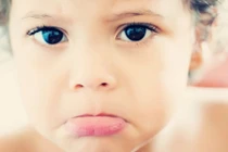 Dấu hiệu bé có thể thành đứa trẻ hư bất trị