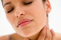 Dấu hiệu bất ngờ cho thấy bạn bị ung thư vòm họng 