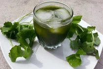 Hậu quả nguy hiểm khi dùng thuốc từ rau má sai cách