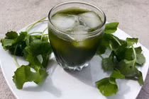 Hậu quả nguy hiểm khi dùng thuốc từ rau má sai cách