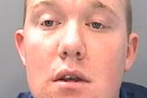 Cháu trai nhẫn tâm kệ chó Pitbull cắn chết bà ngoại