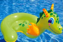 Giúp mẹ chọn phao bơi ngộ nghĩnh cho bé ngày hè