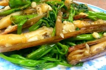 Rau muống xào ốc móng tay vừa ngon vừa lạ miệng