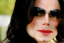 Ông hoàng nhạc pop Michael Jackson giả chết?