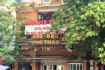 Chủ nợ bao vây nhà đại gia phố núi náo động Nghệ An
