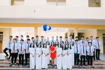 Điểm số “khủng” của lớp học toàn gái xinh gây choáng