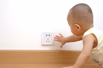  Cẩn trọng những sát thủ trong nhà nguy hiểm cho bé 