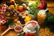 Lưu ý khi bảo quản và sử dụng thực phẩm ngày Tết