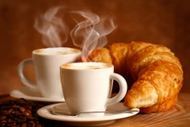 Uống trà, nước quá nóng dễ bị ung thư thực quản