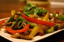 Tim lợn xào ớt chuông cực đơn giản