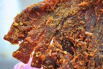 Cách làm thịt bò khô từ thịt lợn rẻ mà ngon