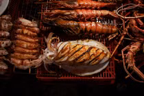 Khám phá thiên đường ẩm thực bờ sông Hồng lạ ngon