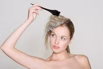 Những kiểu làm đẹp bà bầu cần tránh