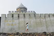 Ma mị những tòa lâu đài cổ trên đỉnh Mẫu Sơn