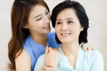 Hành động lạ của mẹ chồng khi phát hiện con dâu ngoại tình